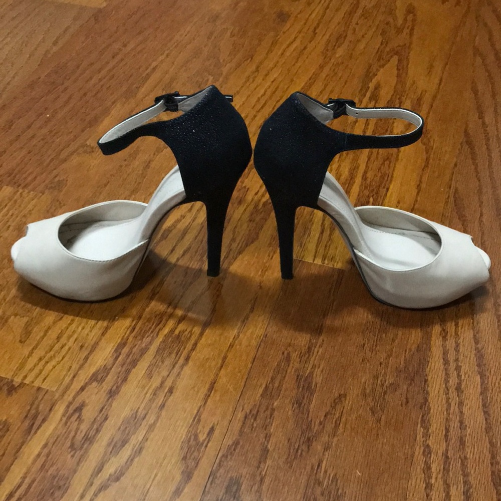 BCBGeneration heeled sandals